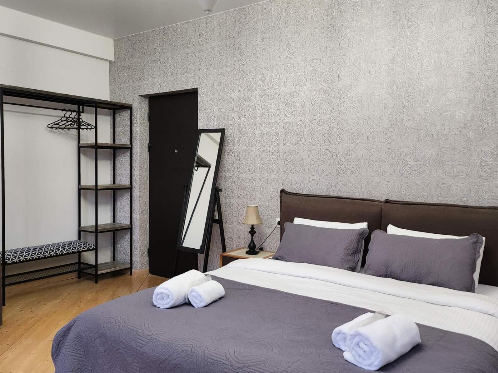 Old Gold Anteon Apartman Tbiliszi Szoba fotó